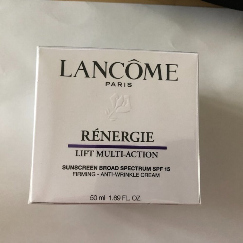 Lancome Renergie Lift Multi-Action SPF 15 Day Cream. Size 50ml